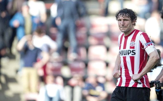 美记：霍福德退役与加盟勇士之间的抉择