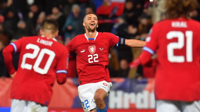 边卫与门将 边卫与门将