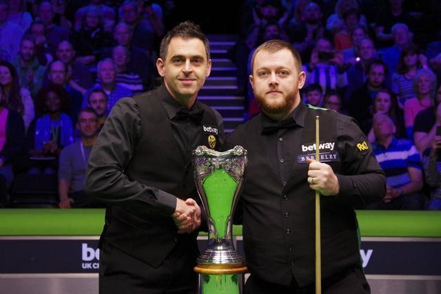 向规范化发 向规范化发